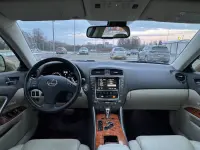 Lexus IS 250 2.5 153kW thumbnail